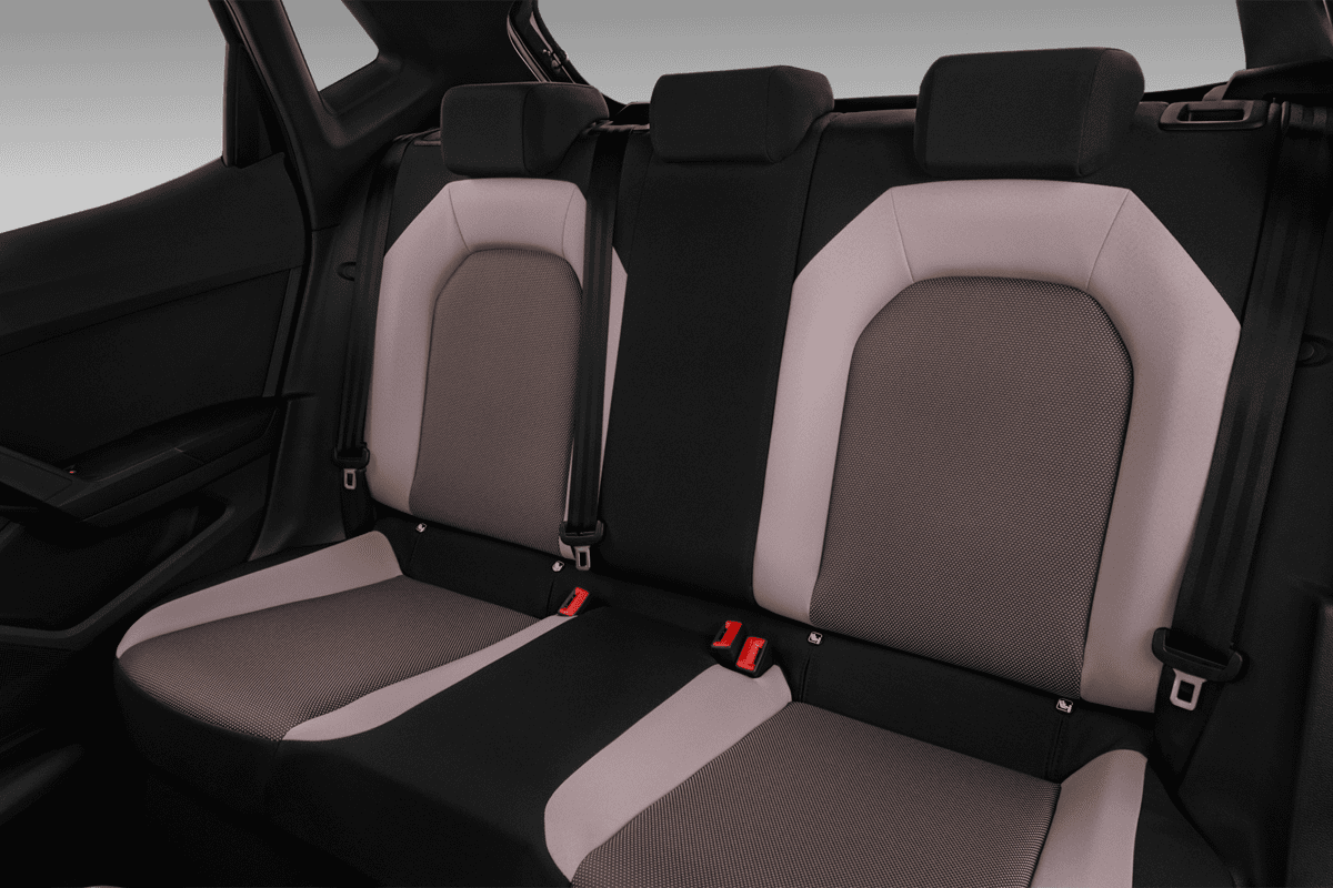 Rücksitzbank eines Seat Ibiza Black Edition