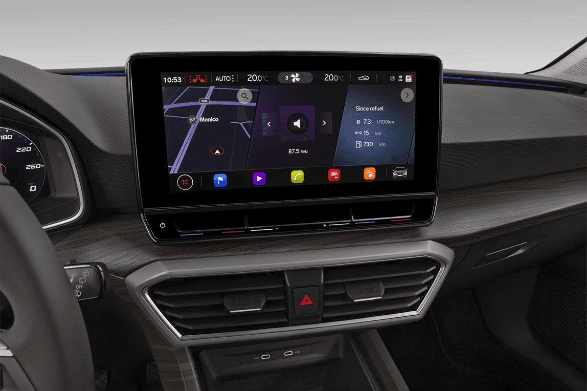 Mittelkonsole eines Seat Leon ST TGI