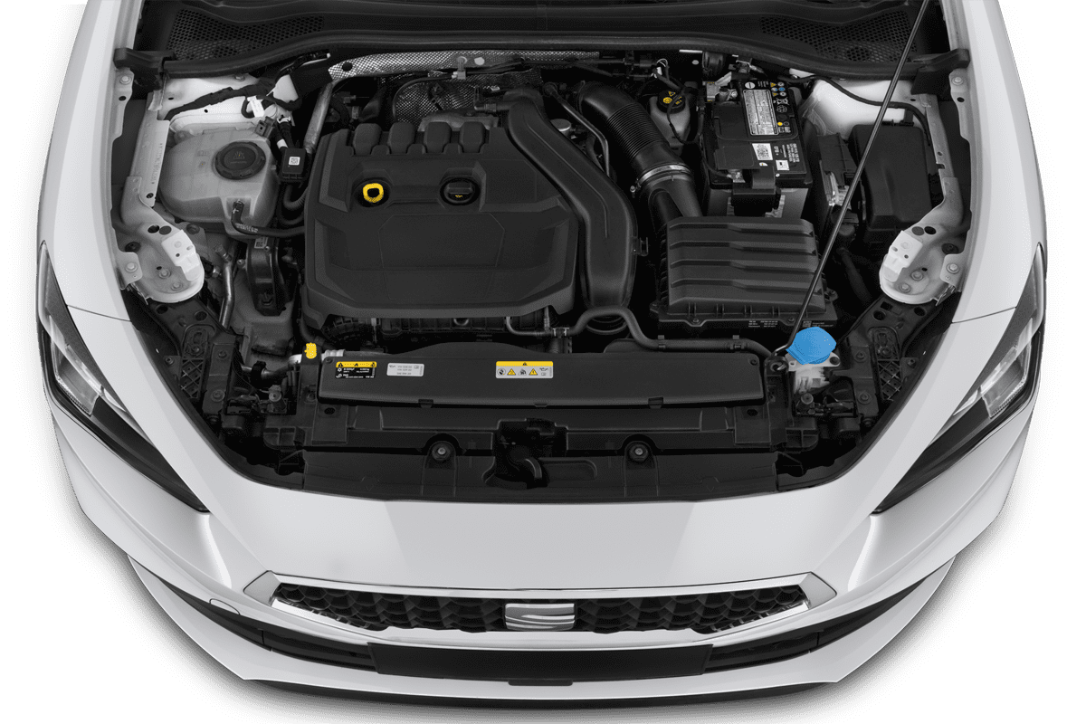 Motorraum eines Seat Leon ST