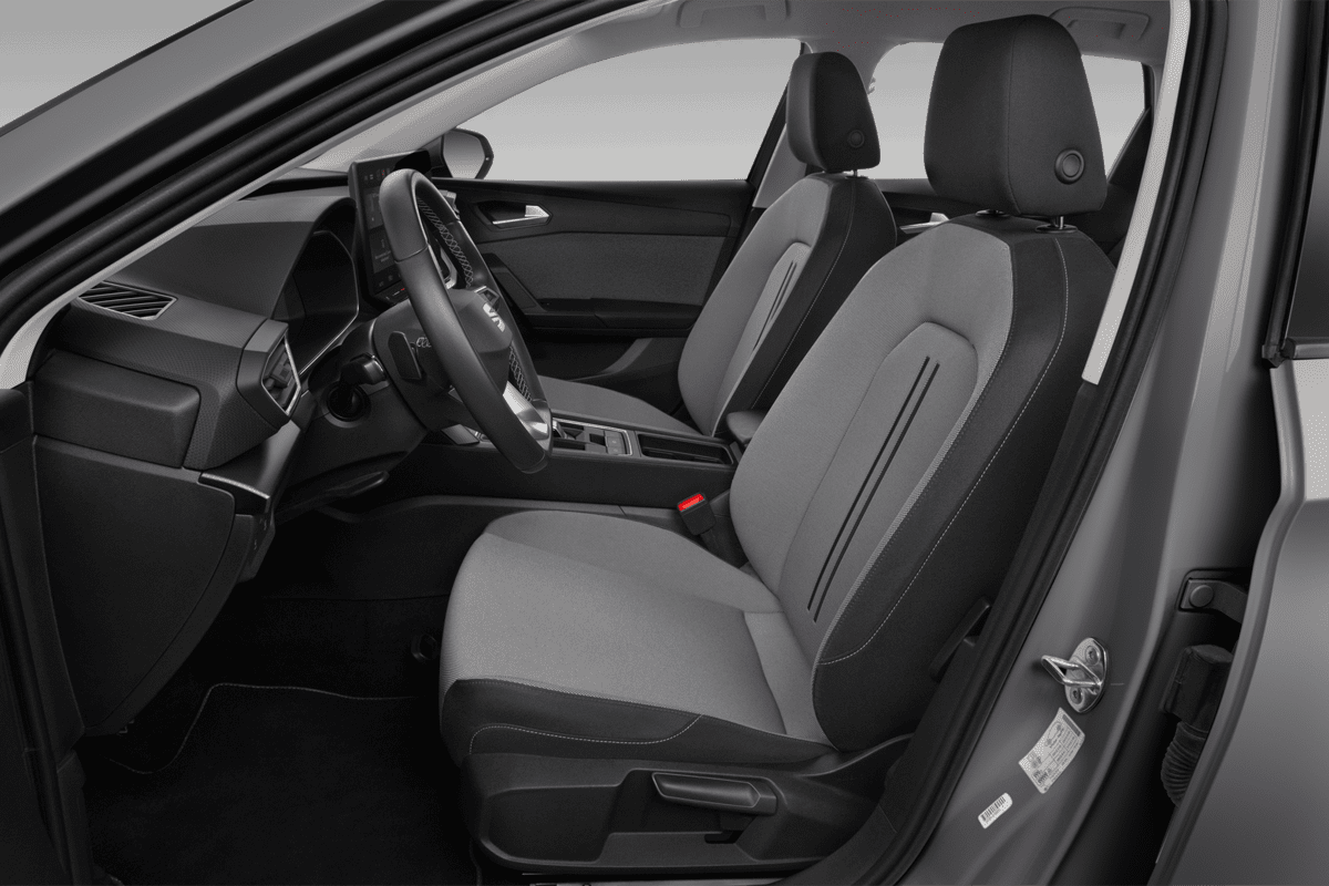 Vordersitze eines Seat Leon ST
