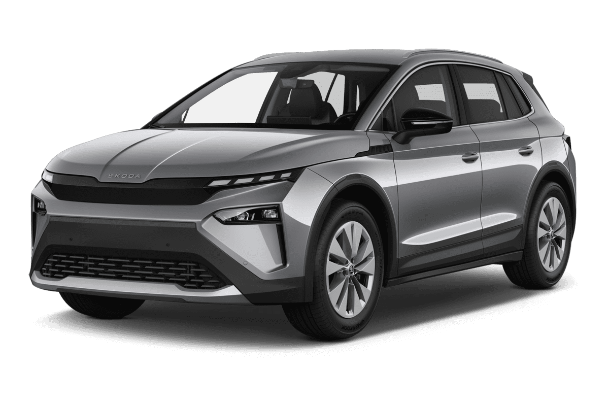 Schräge Frontansicht eines Skoda Elroq , freigestellt