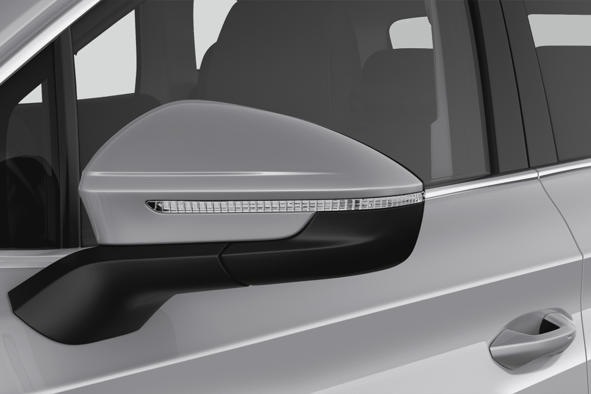 Rückspiegel eines Skoda Enyaq