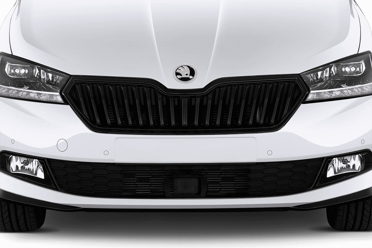 Kühlergrill eines Skoda Fabia Limousine Soleil