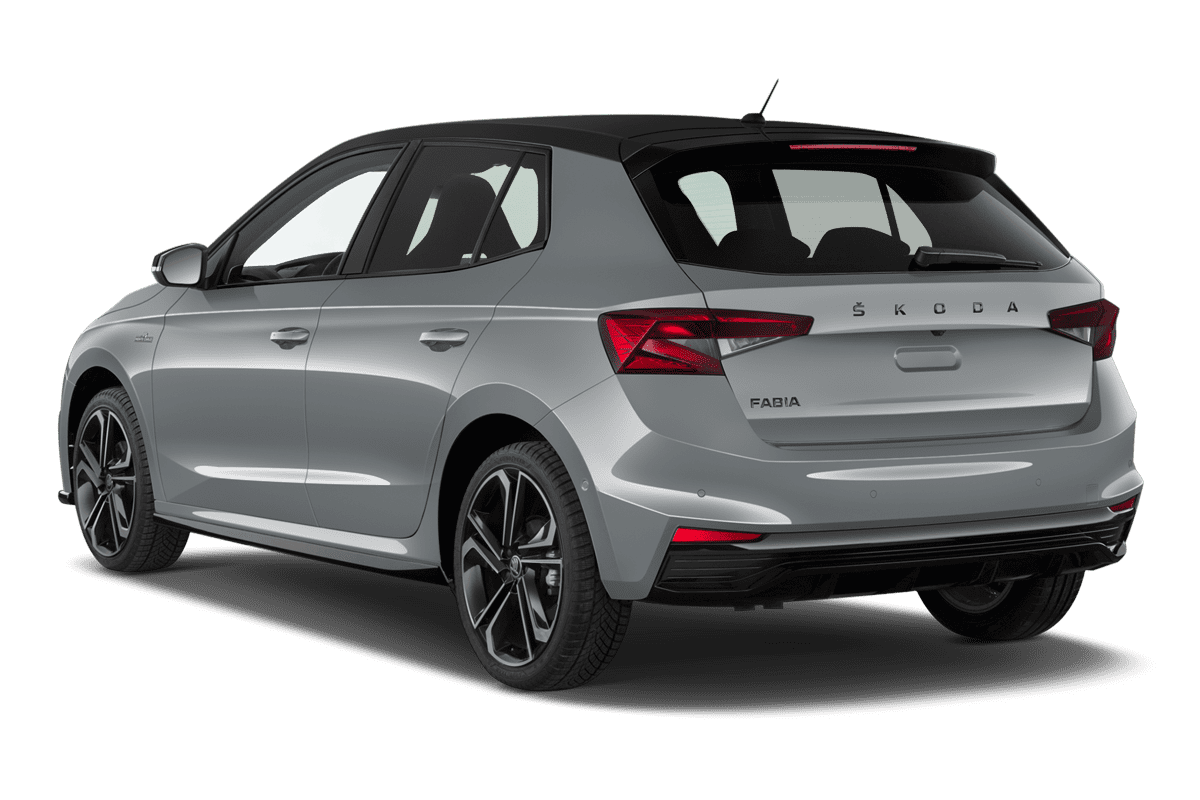 Schräge Heckansicht eines Skoda Fabia Limousine, freigestellt (KI-generiert)