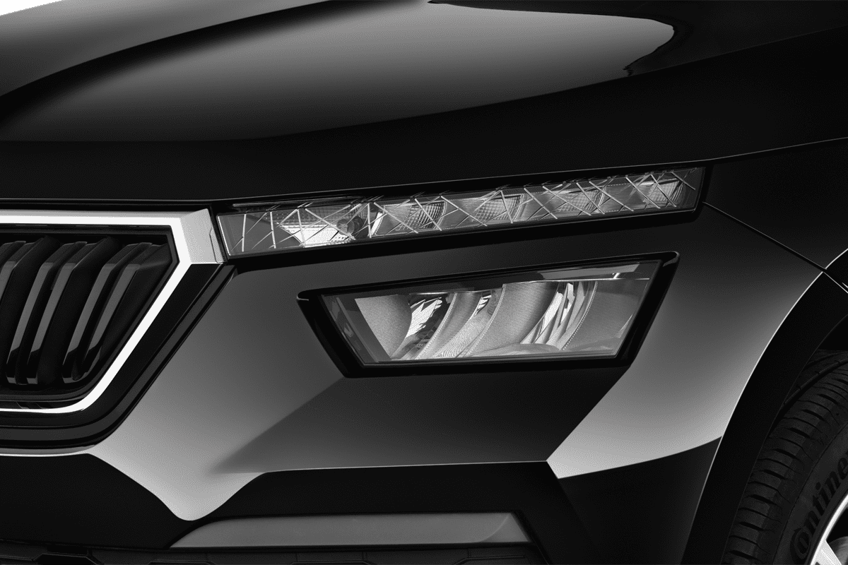 Frontscheinwerfer eines Skoda Kamiq Drive