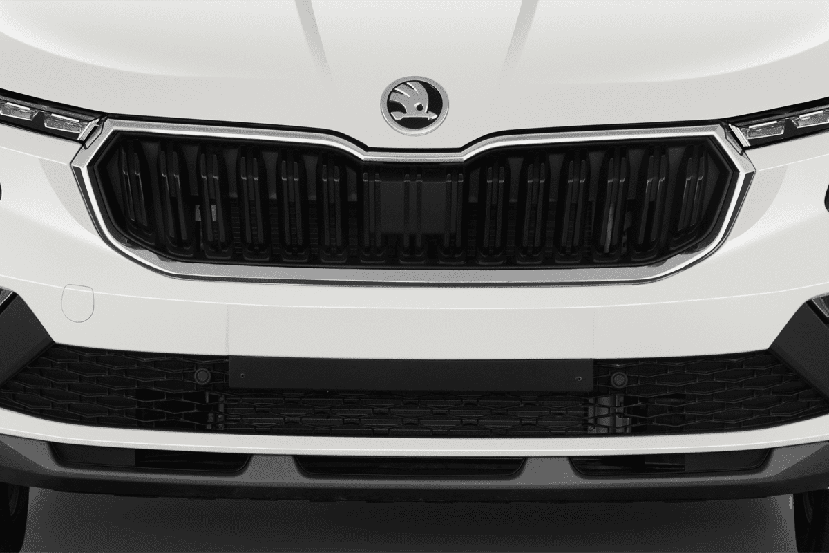 Kühlergrill eines Skoda Kamiq