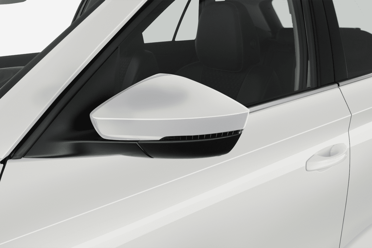 Rückspiegel eines Skoda Kamiq