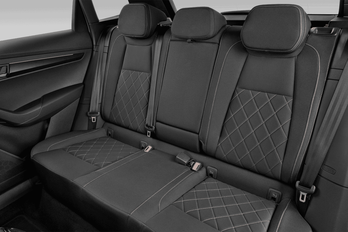 Rücksitzbank eines Skoda Karoq Sportline