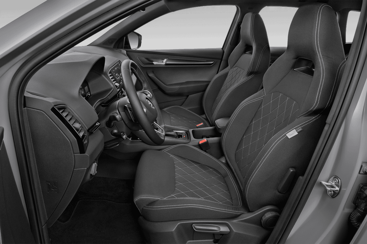 Vordersitze eines Skoda Karoq