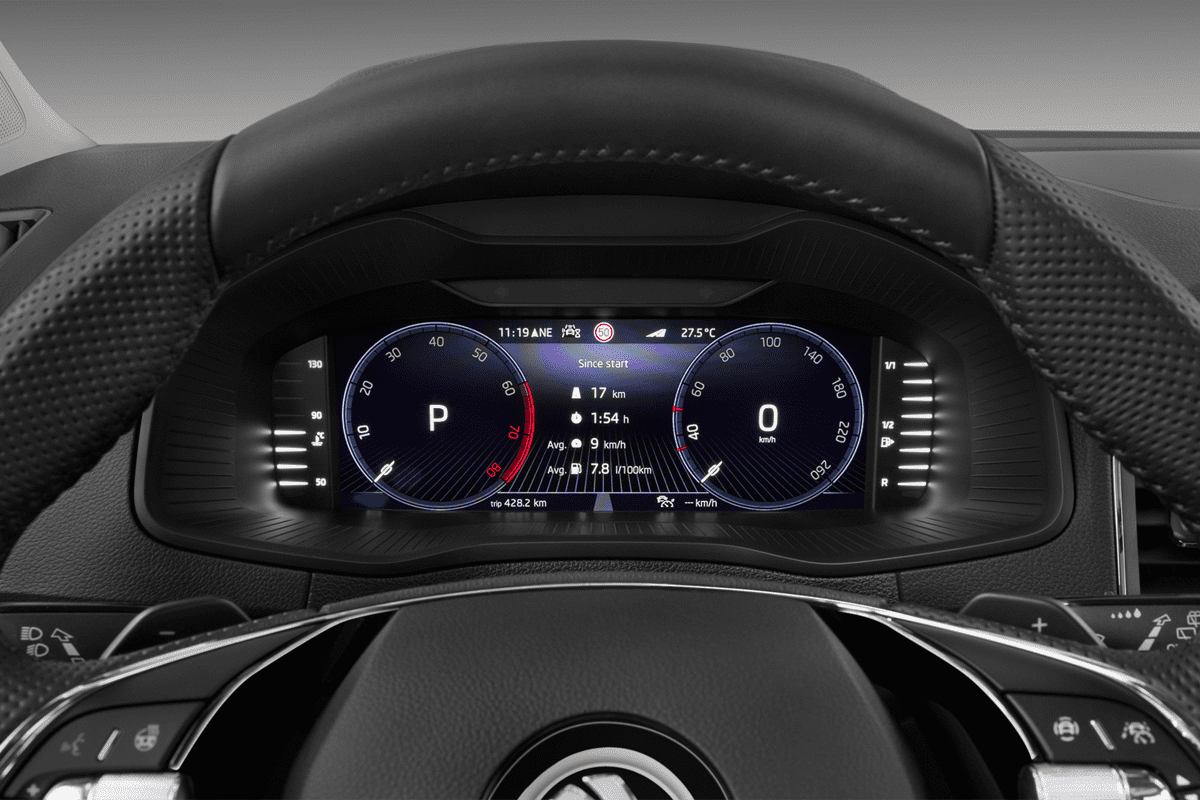 Kombiinstrument eines Skoda Karoq Drive