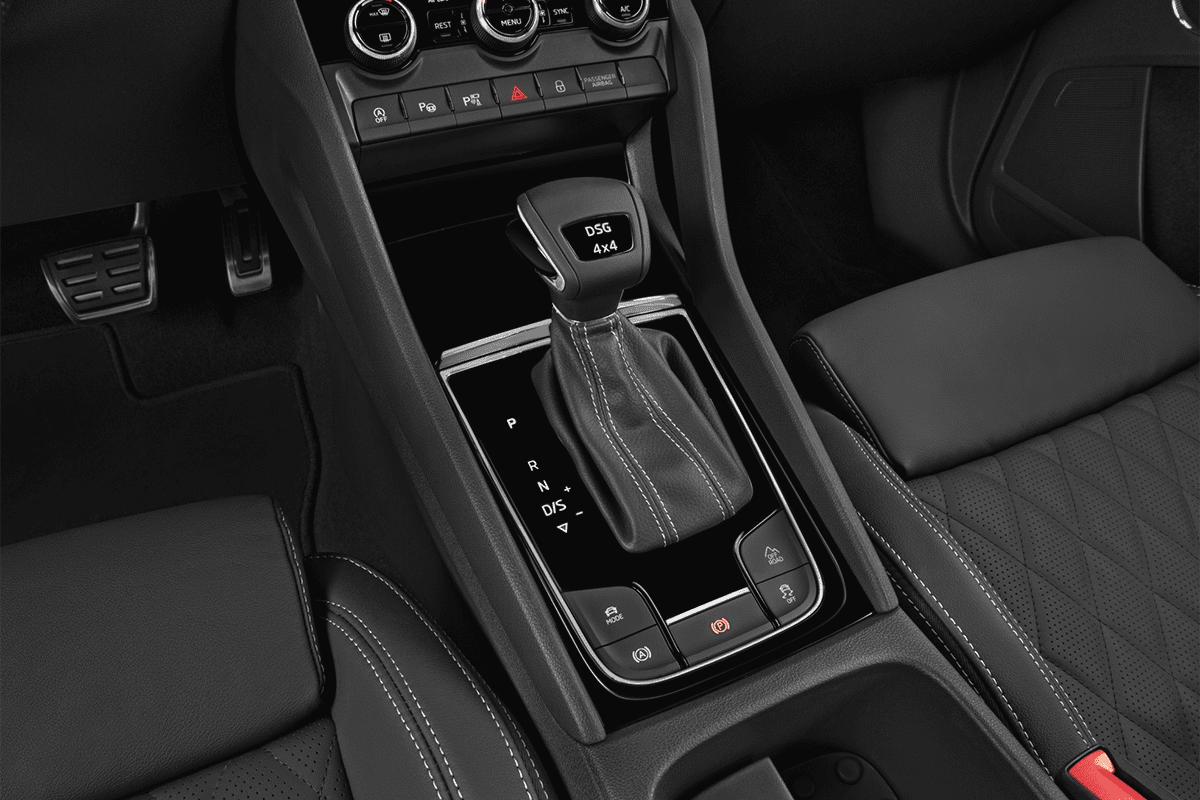 Schaltknüppel eines Skoda Kodiaq Sportline