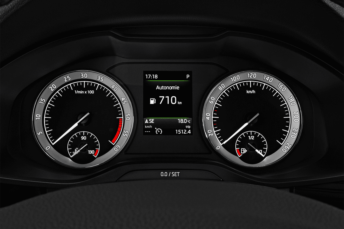 Kombiinstrument eines Skoda Kodiaq Drive 125