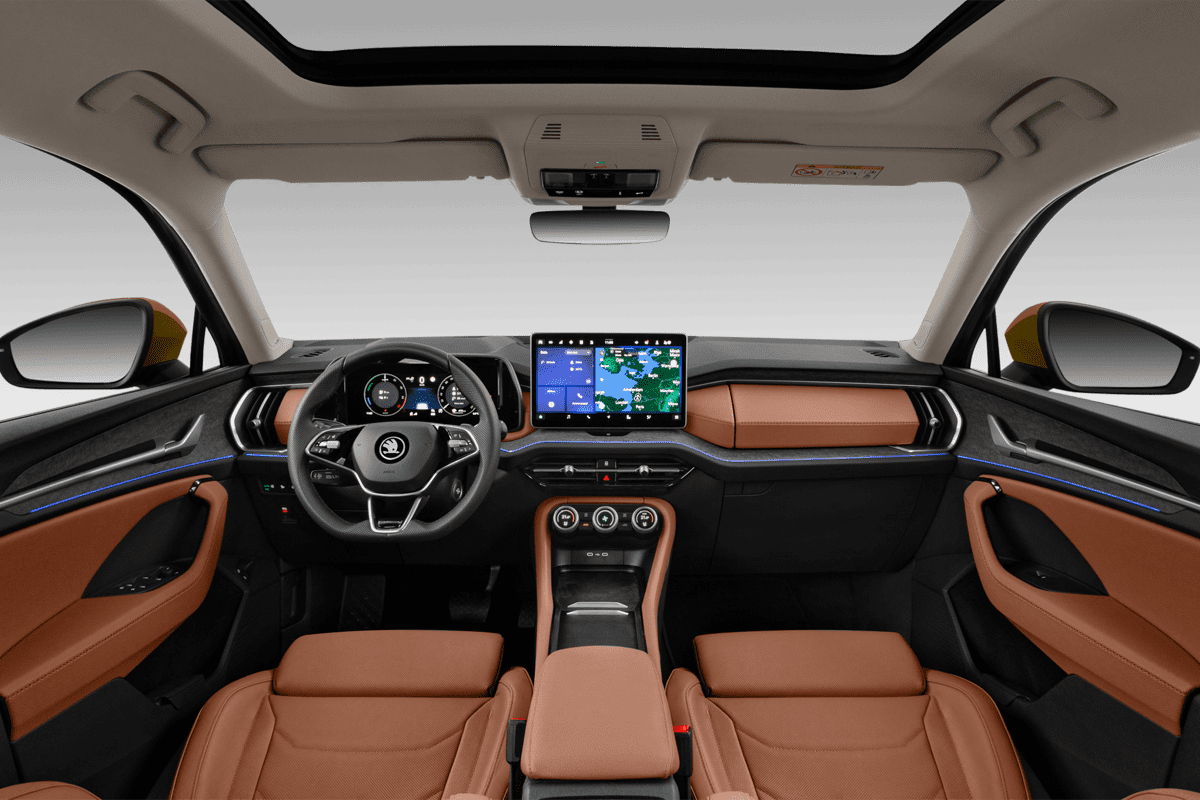 Armaturenbrett eines Skoda Kodiaq Plug-in-Hybrid