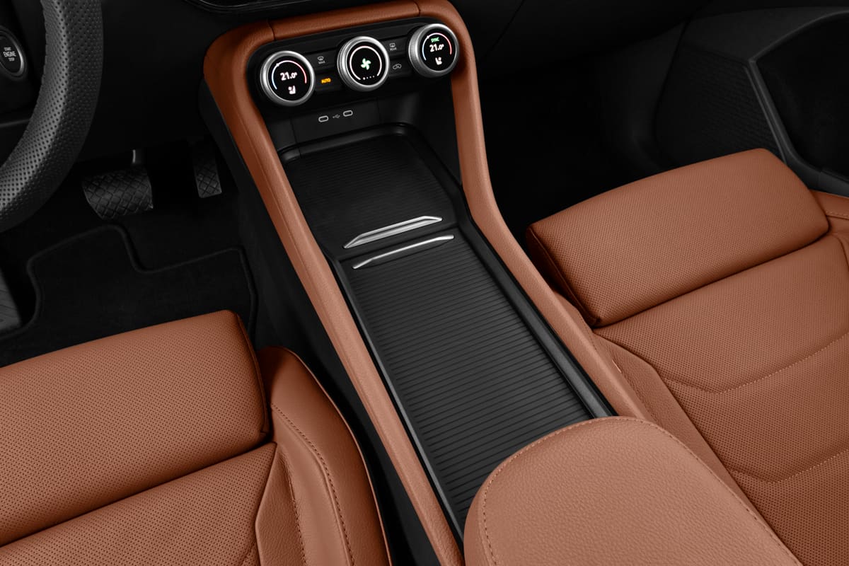 Schaltknüppel eines Skoda Kodiaq Plug-in-Hybrid