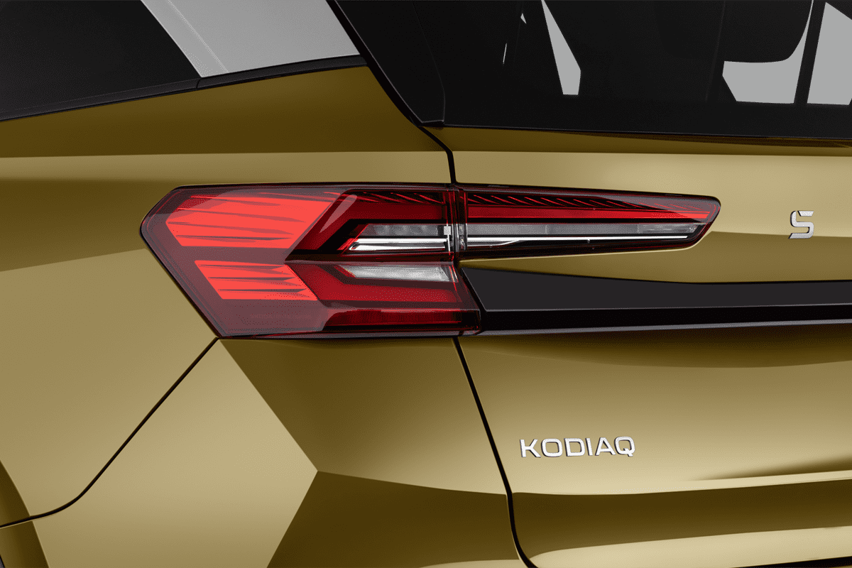Heckleuchten eines Skoda Kodiaq Plug-in-Hybrid