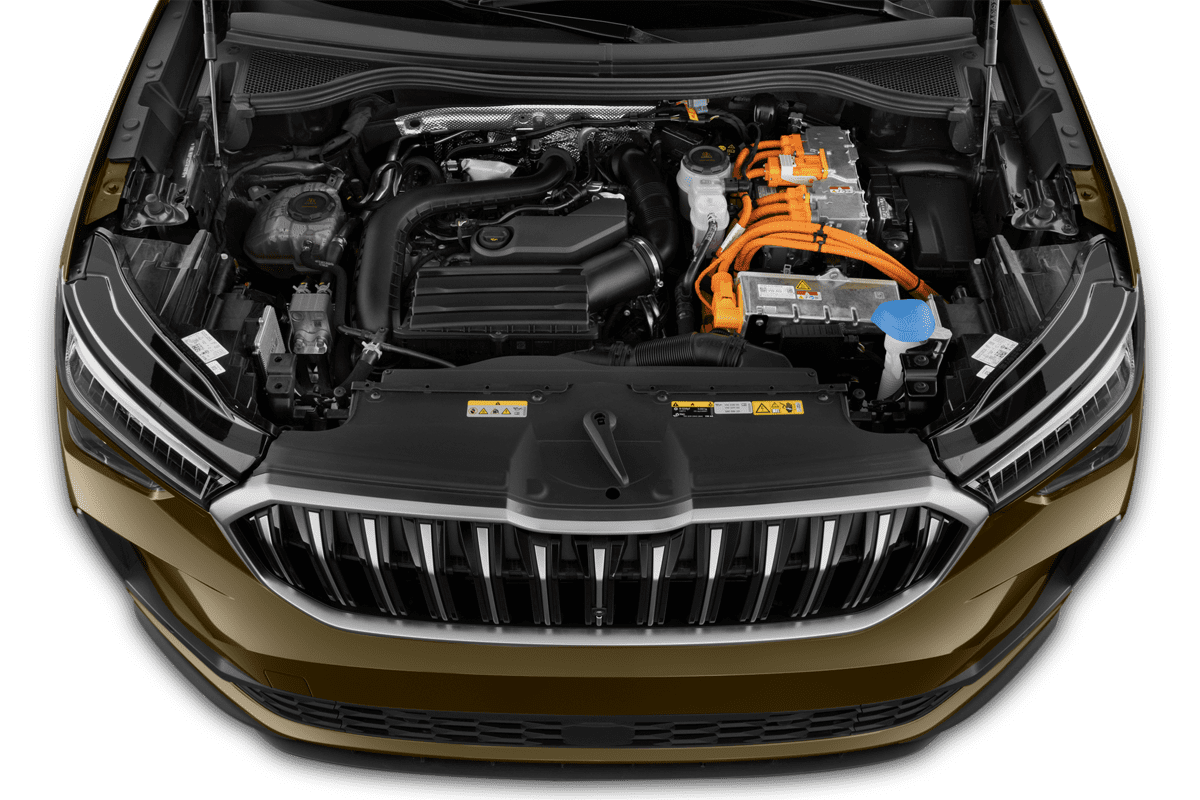 Motorraum eines Skoda Kodiaq Plug-in-Hybrid