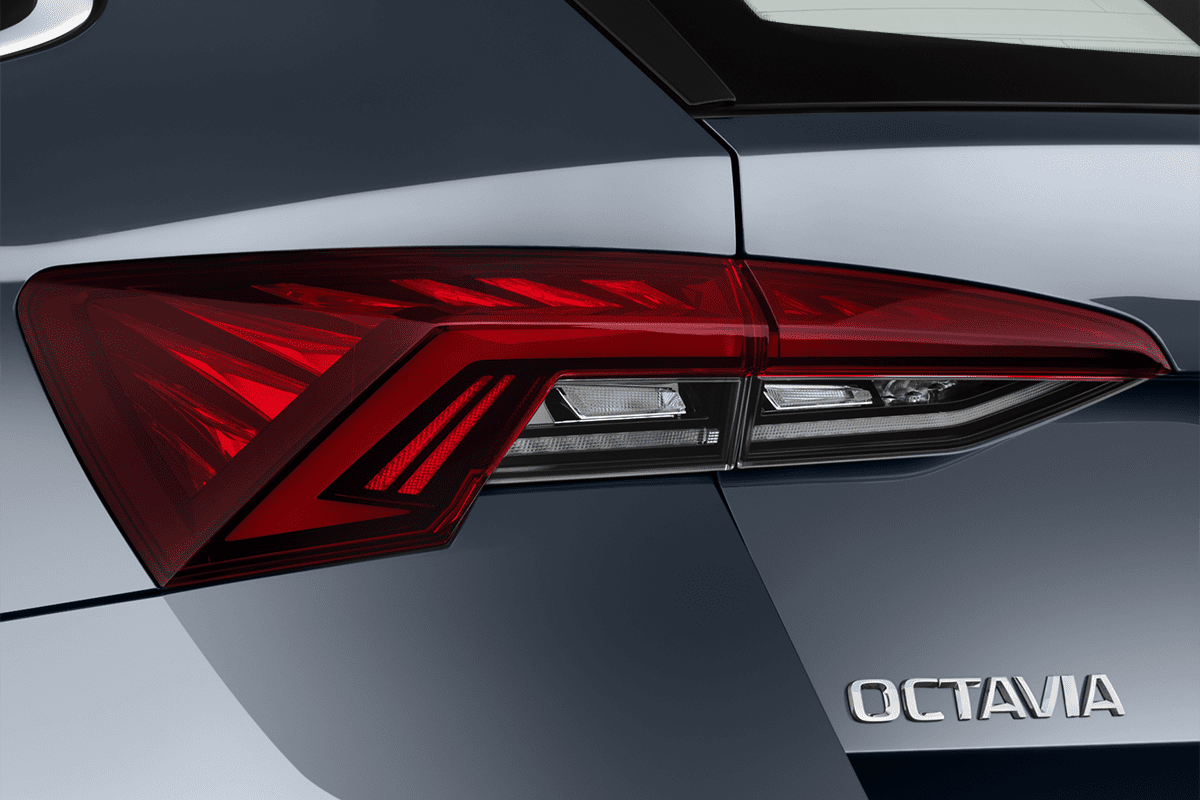 Heckleuchten eines Skoda Octavia Limousine Scout (neues Modell)
