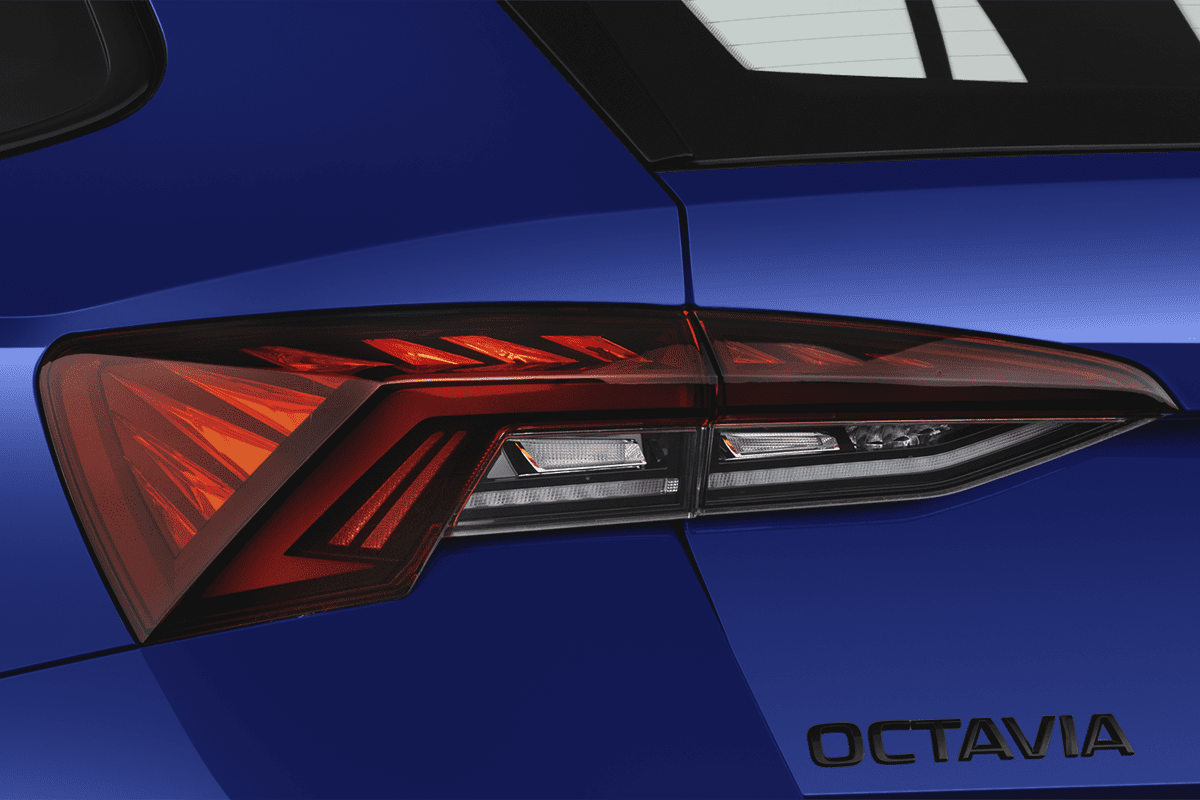 Heckleuchten eines Skoda Octavia Combi RS