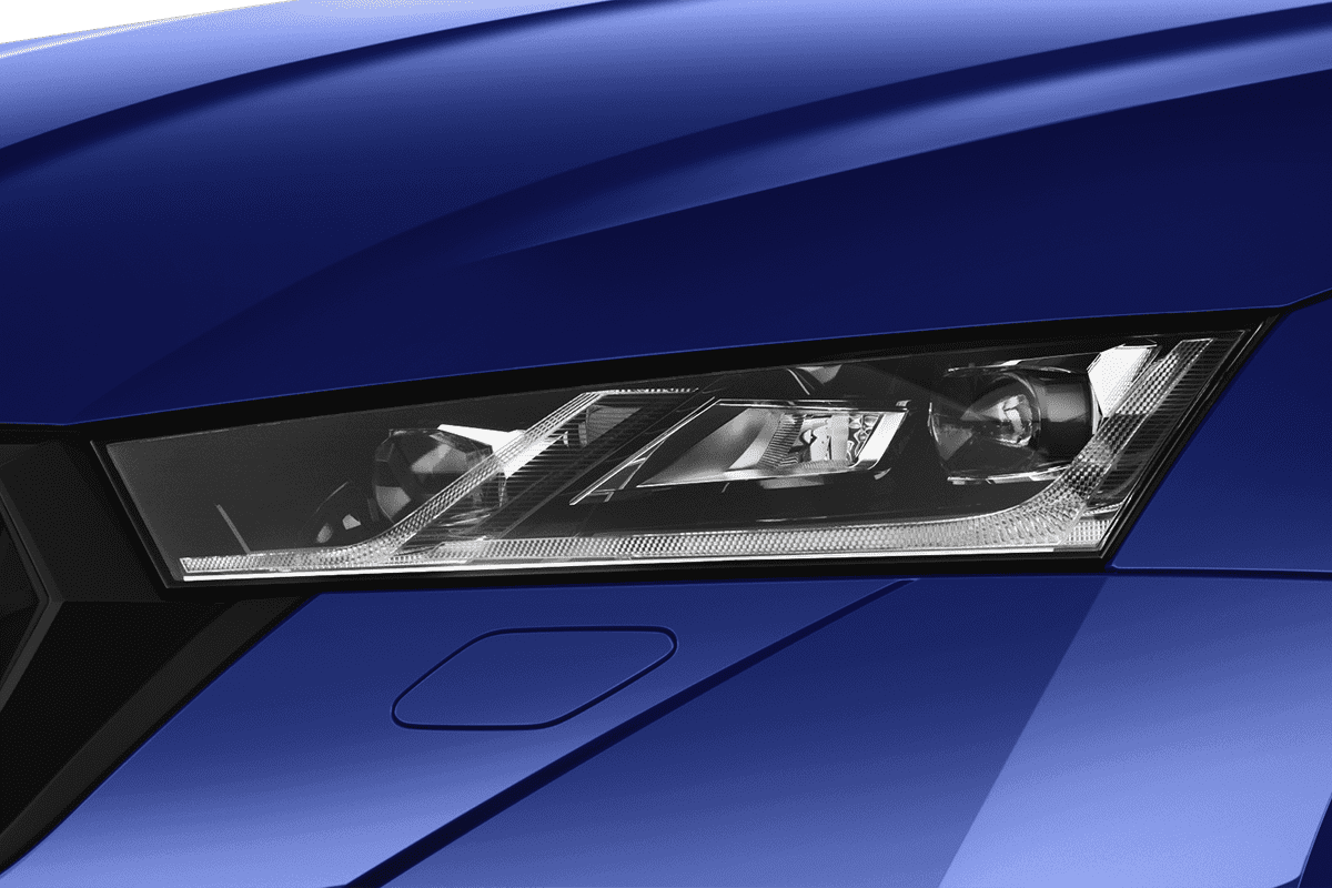 Frontscheinwerfer eines Skoda Octavia Combi RS iV