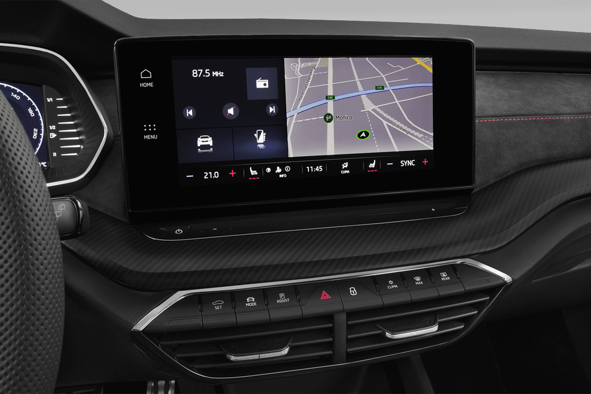 Mittelkonsole eines Skoda Octavia Combi RS iV