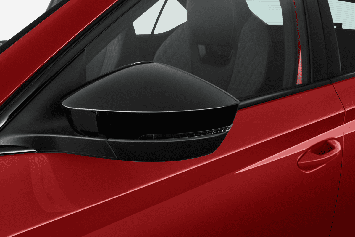 Rückspiegel eines Skoda Octavia Limousine