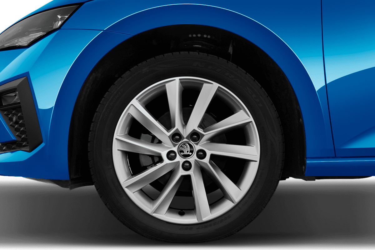 Radkappe oder Felge eines Skoda Scala