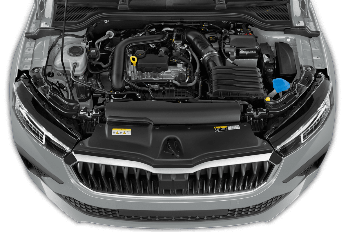 Motorraum eines Skoda Scala