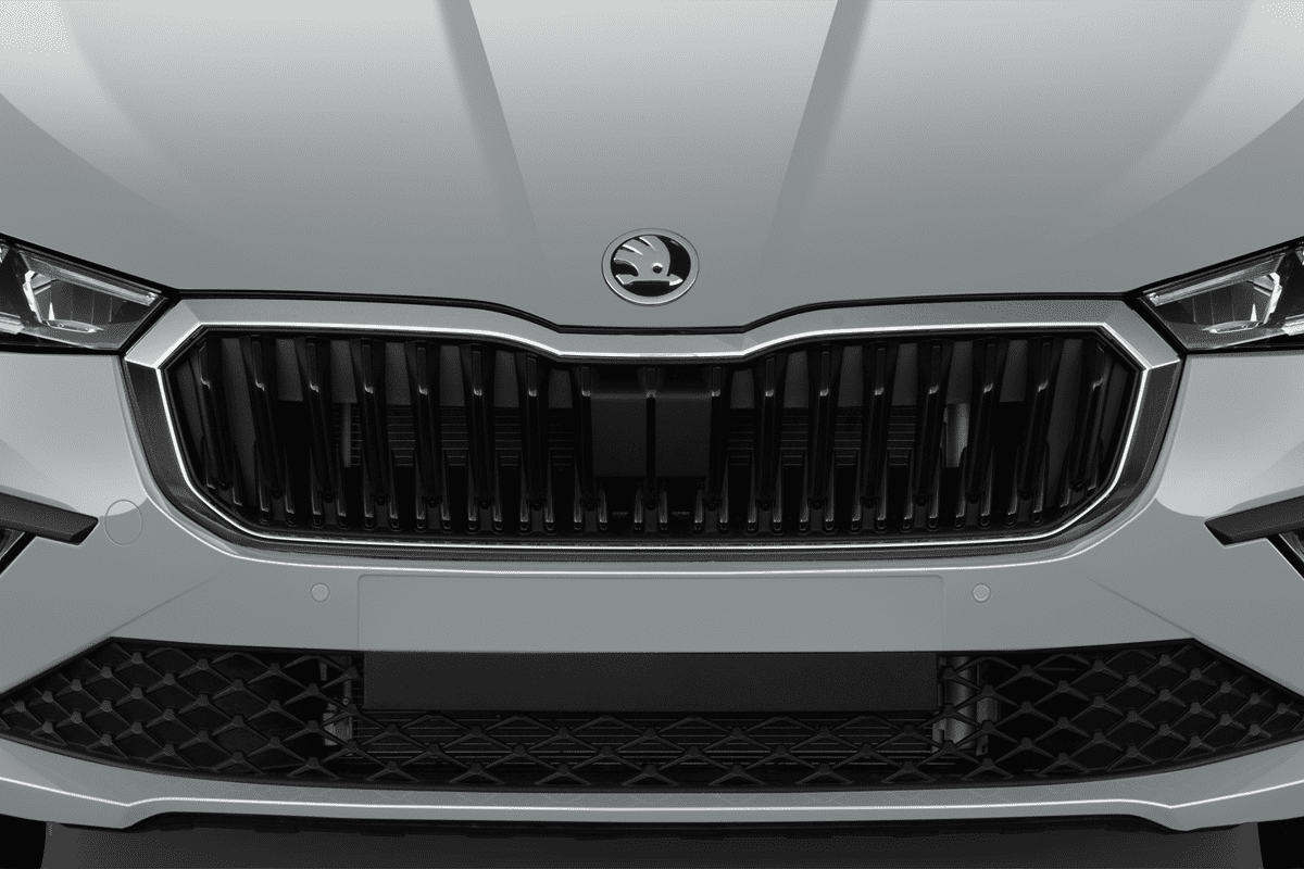 Kühlergrill eines Skoda Scala