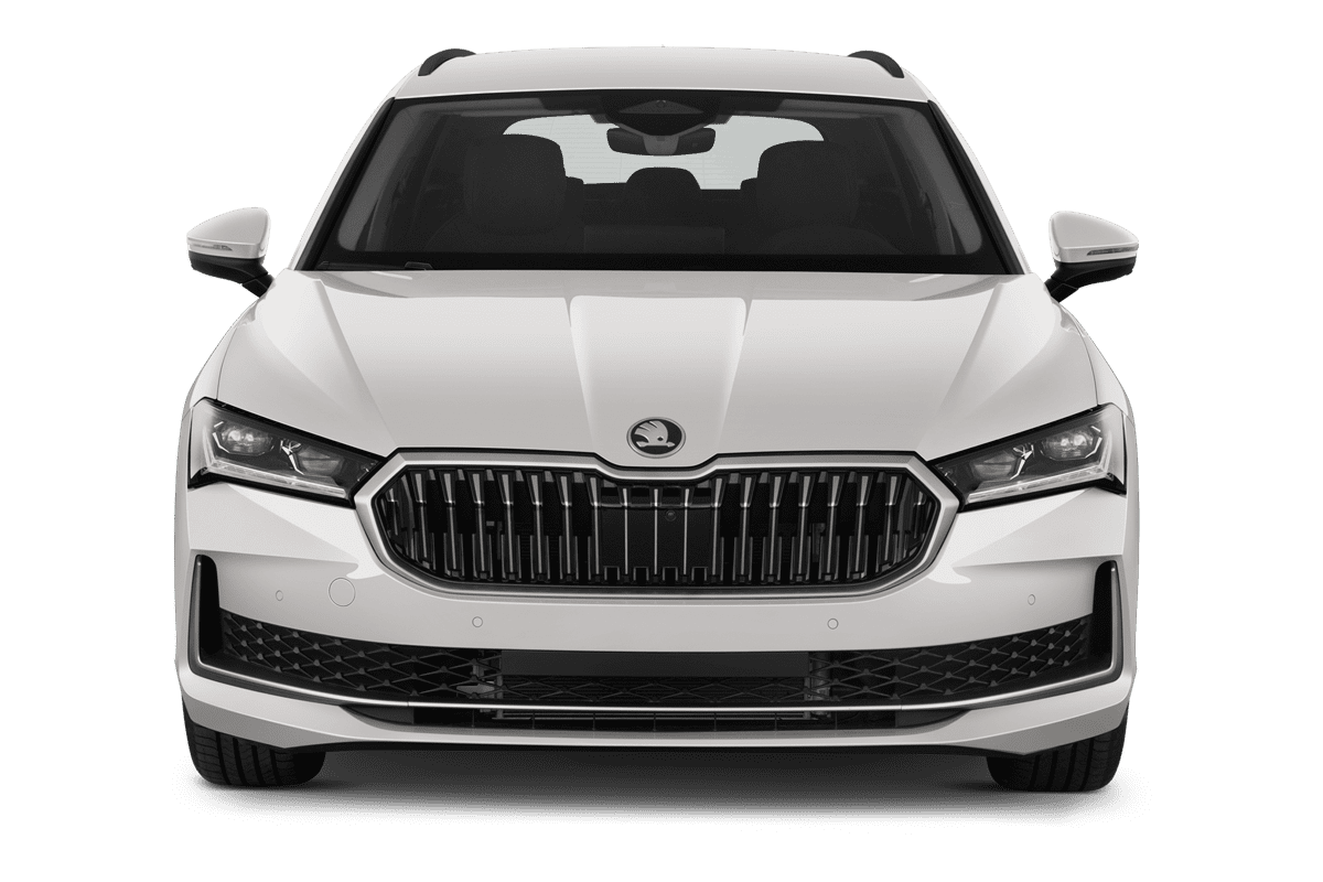 Frontansicht eines Skoda Superb Combi iV , freigestellt