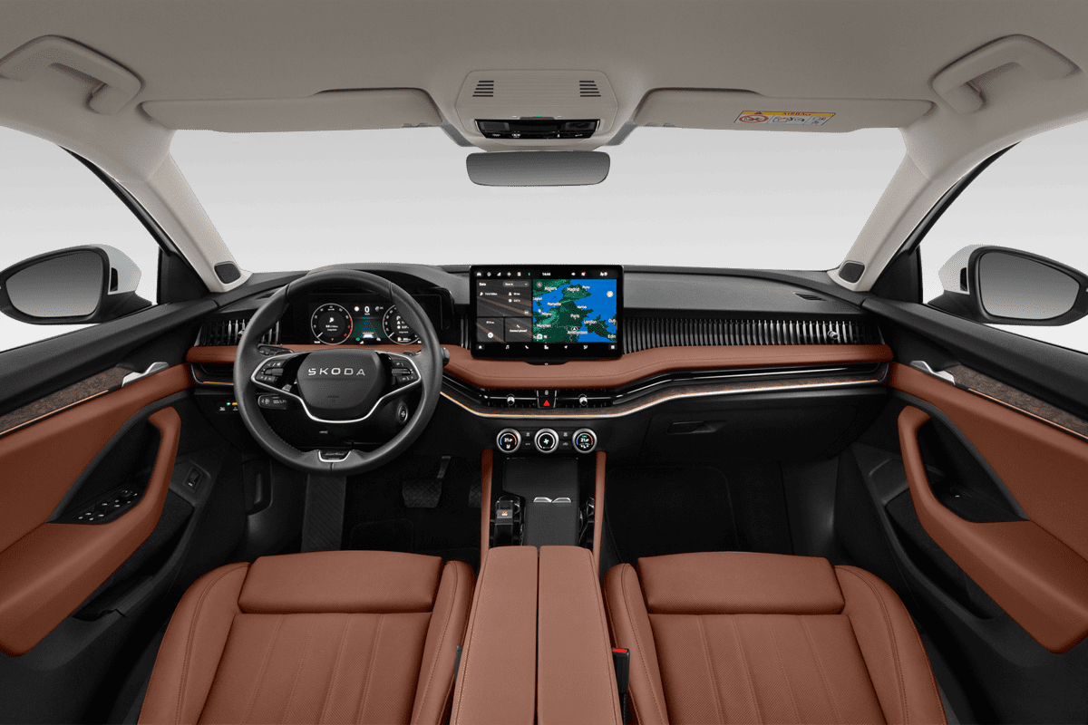 Armaturenbrett eines Skoda Superb 