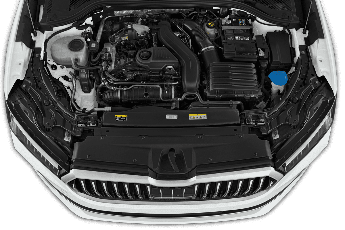 Motorraum eines Skoda Superb 