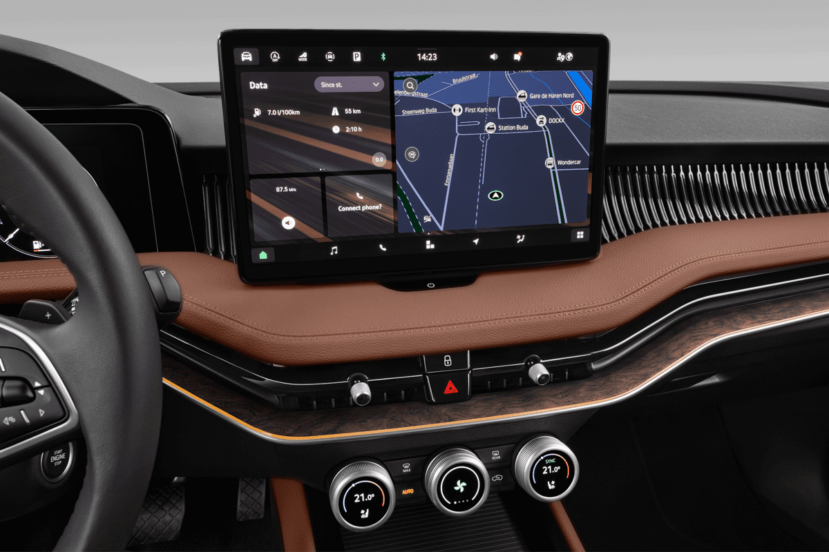 Mittelkonsole eines Skoda Superb 