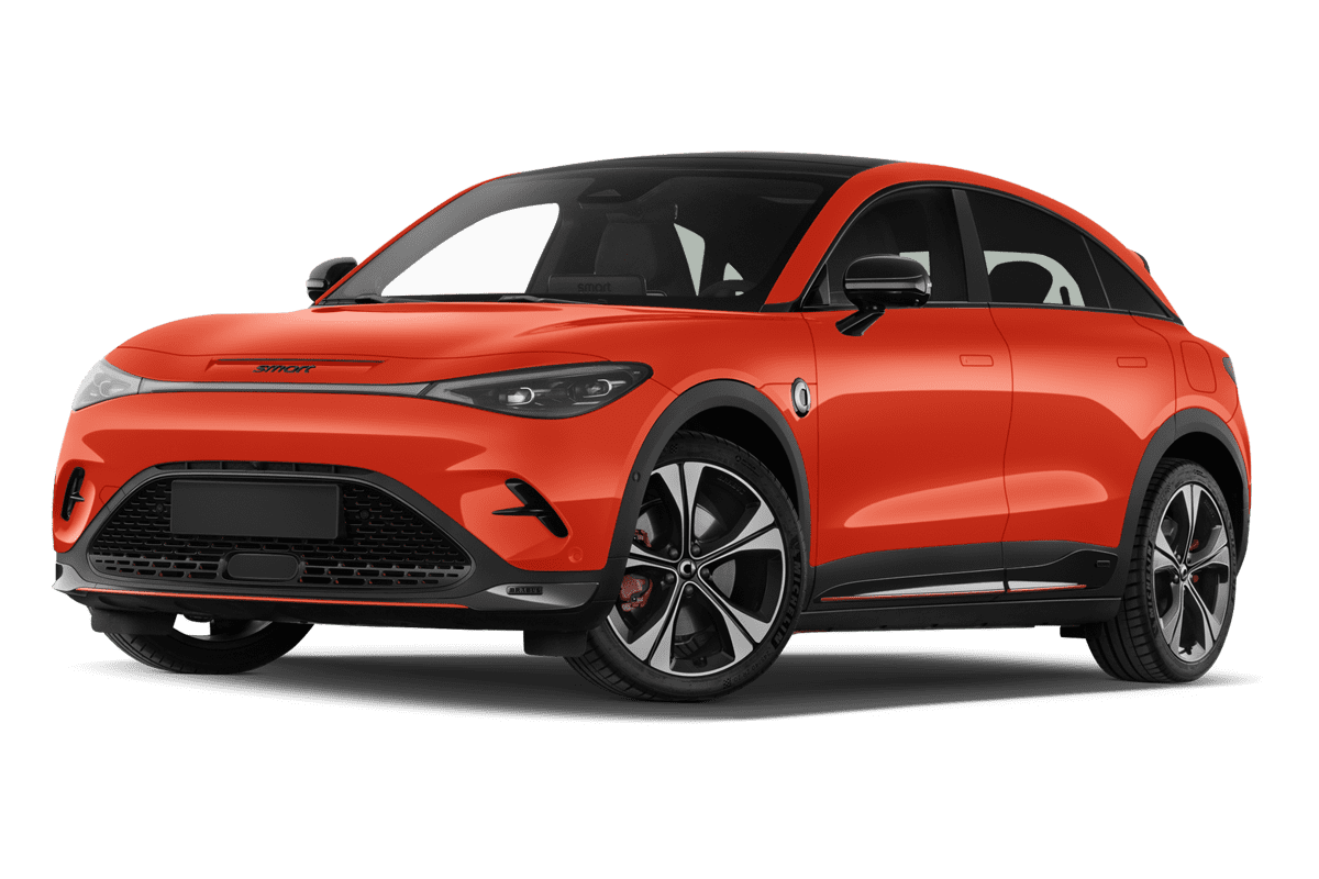 Tiefe, schräge Heckansicht eines Smart #3, freigestellt