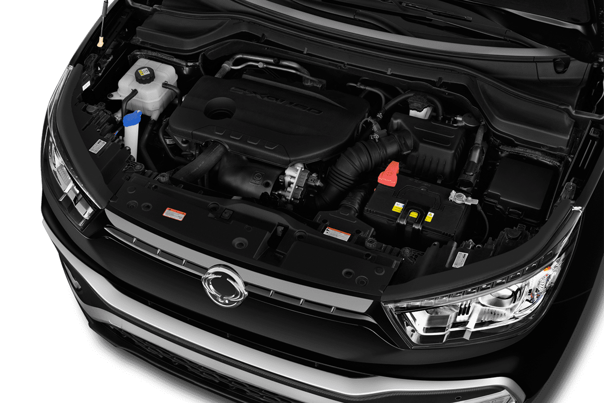 Motorraum eines Ssangyong XLV