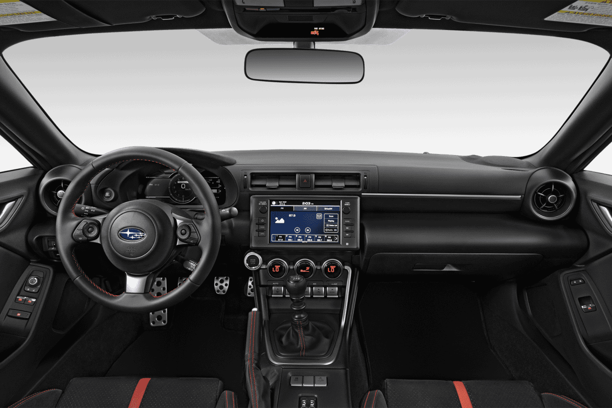 Armaturenbrett eines Subaru BRZ