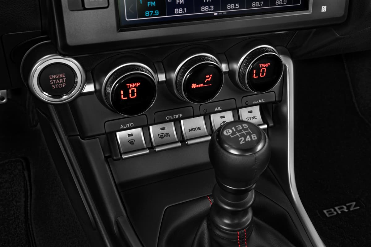 Klimasteuerung eines Subaru BRZ
