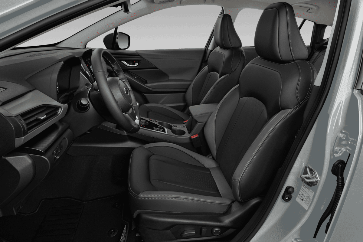 Vordersitze eines Subaru Crosstrek