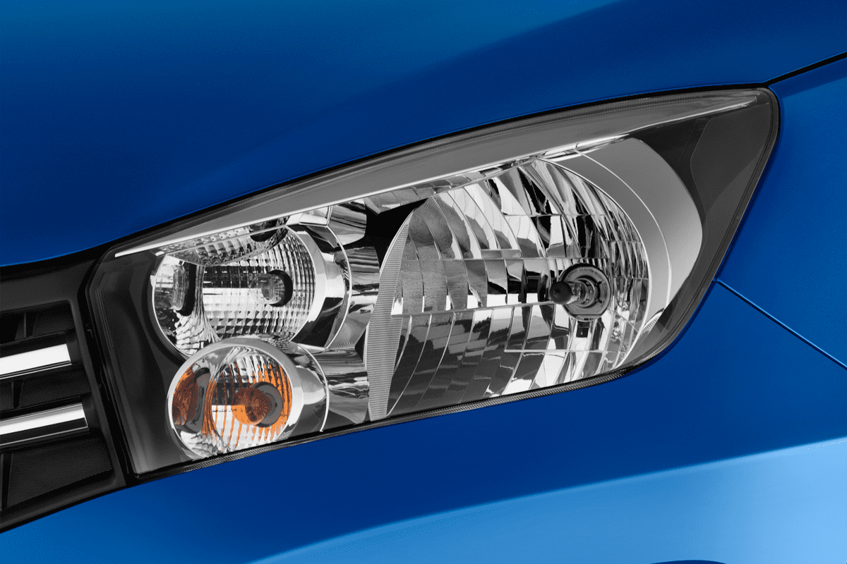 Frontscheinwerfer eines Suzuki Celerio