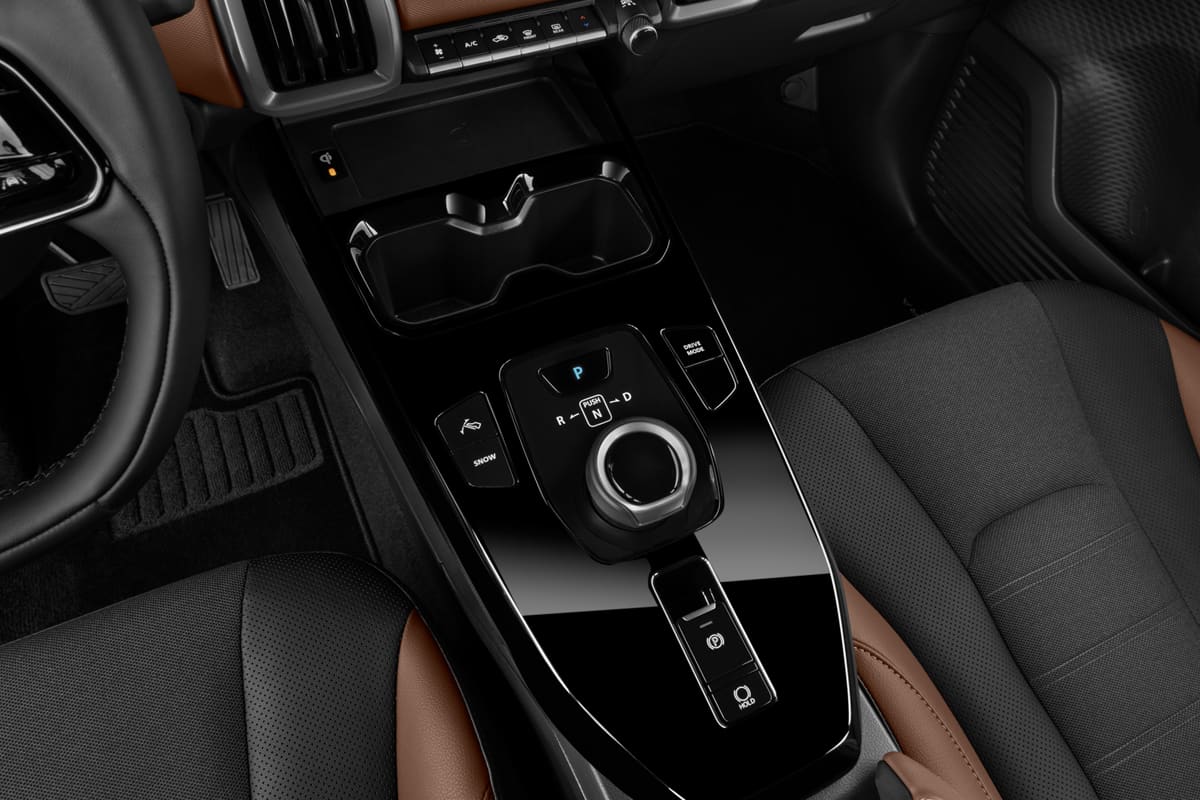 Schaltknüppel eines Suzuki eVitara (neues Modell)