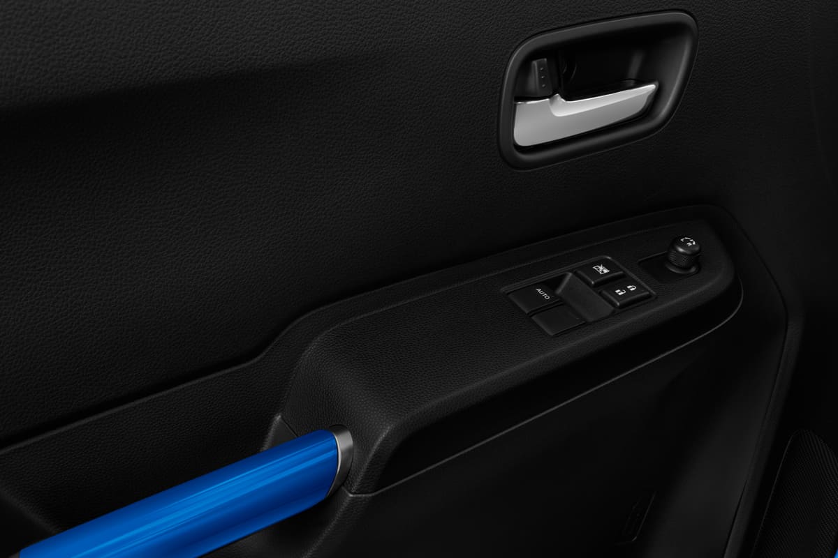 Türsteuerung eines Suzuki Ignis Hybrid
