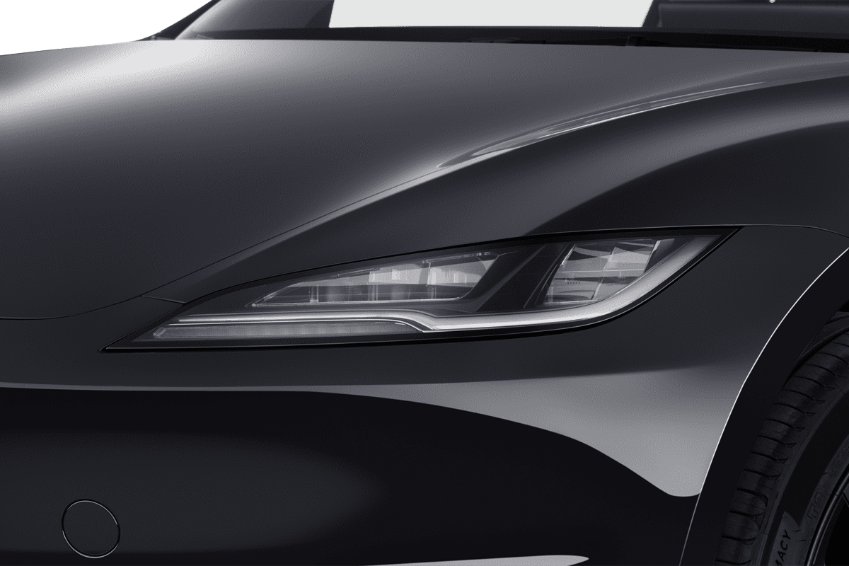 Frontscheinwerfer eines Tesla Model 3 (KI-generiert)