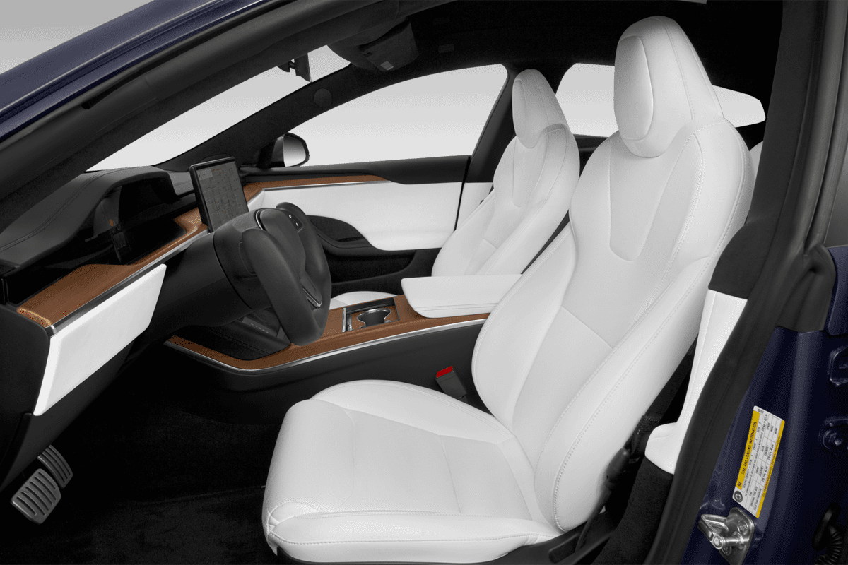 Vordersitze eines Tesla Model S