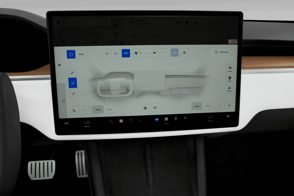 Klimasteuerung eines Tesla Model S