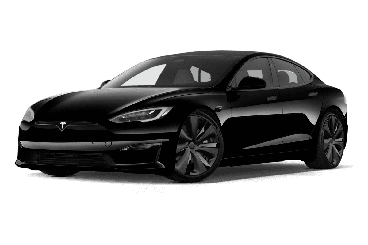 Tiefe, schräge Heckansicht eines Tesla Model S, freigestellt