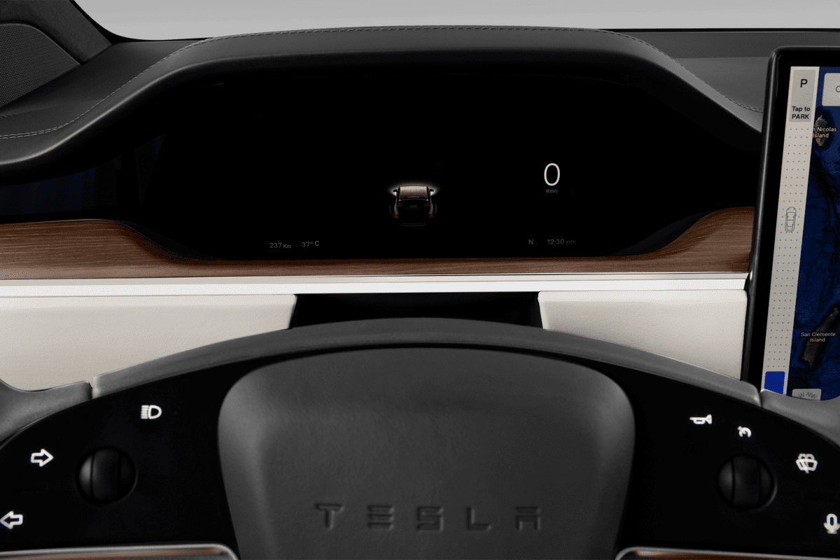 Kombiinstrument eines Tesla Model X