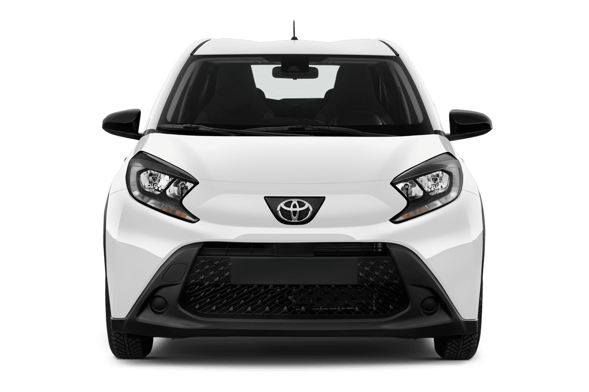 Frontansicht eines Toyota Aygo X, freigestellt