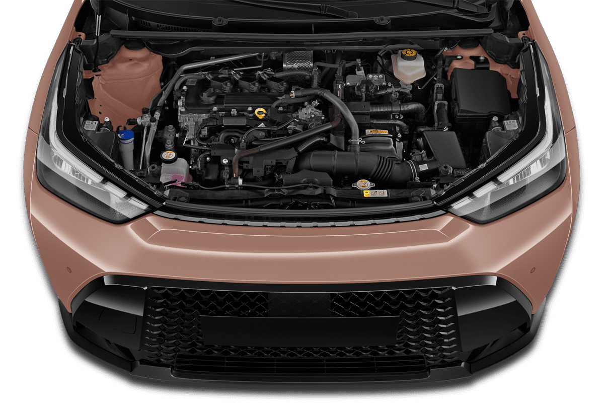 Motorraum eines Toyota Aygo X Hybrid 