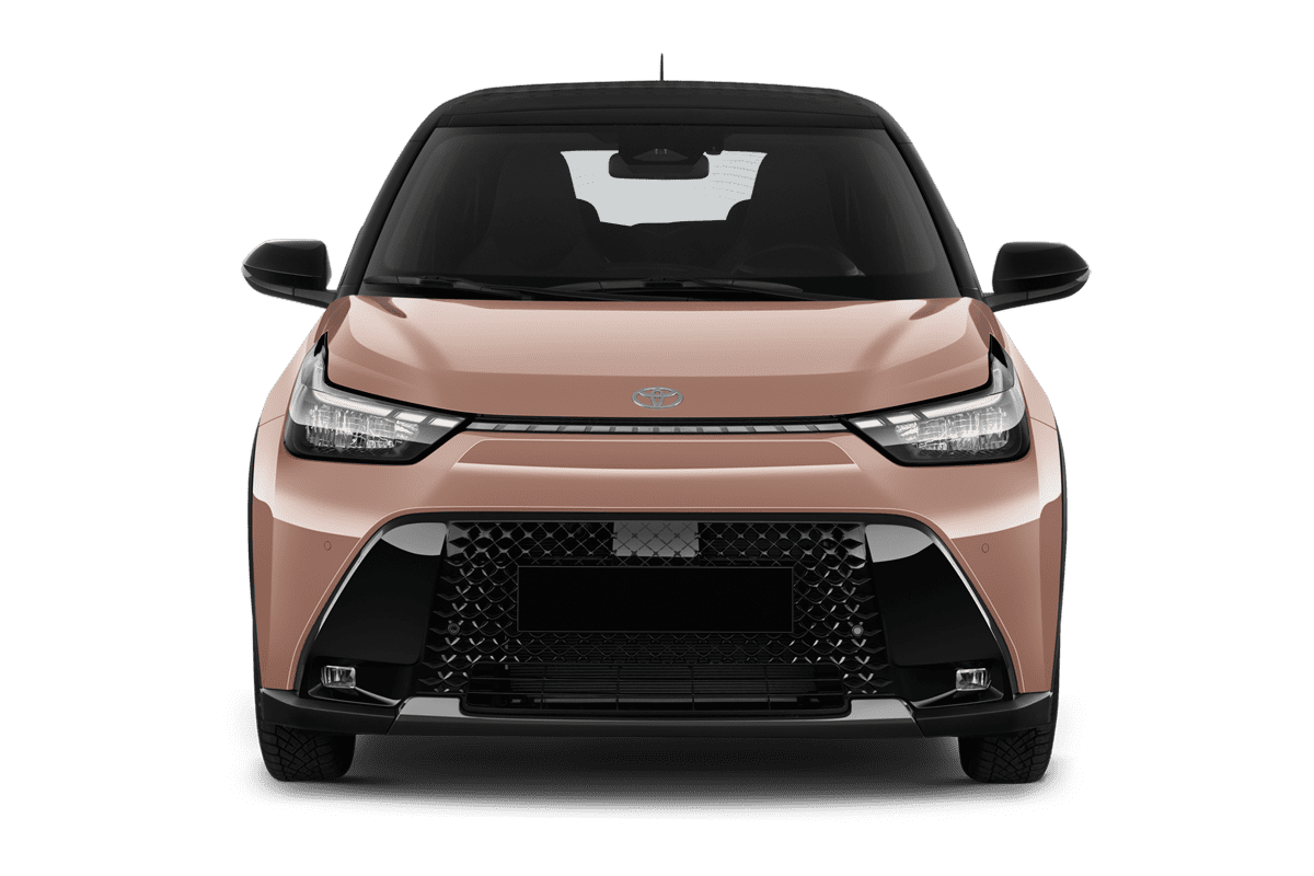 Frontansicht eines Toyota Aygo X Hybrid , freigestellt
