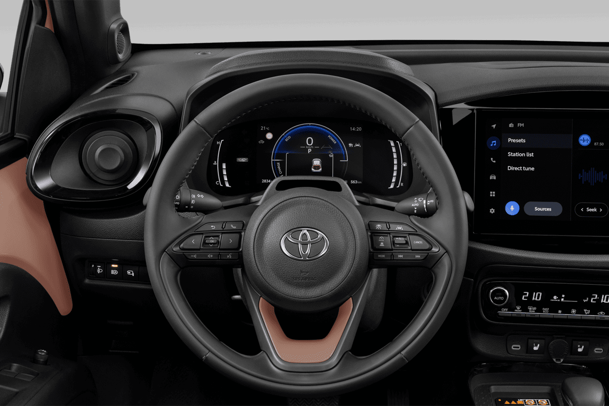 Lenkrad eines Toyota Aygo X Hybrid 