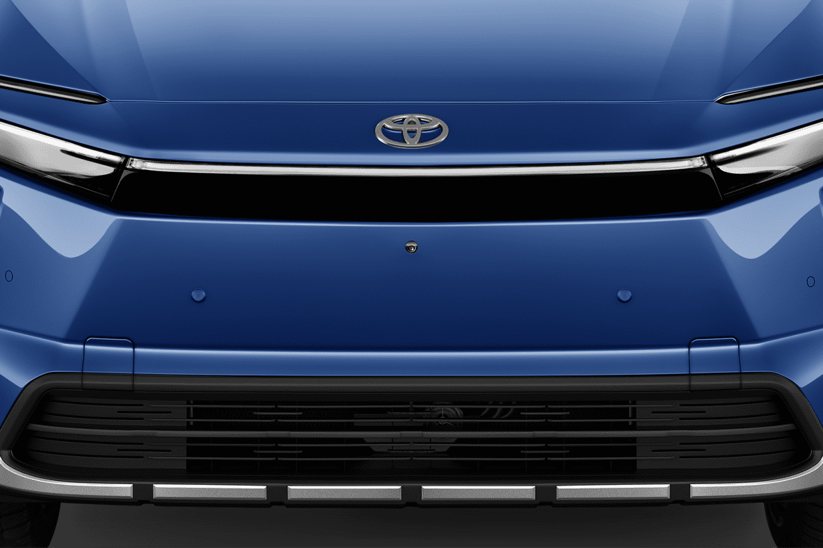 Kühlergrill eines Toyota bZ4X Touring (KI-generiert)